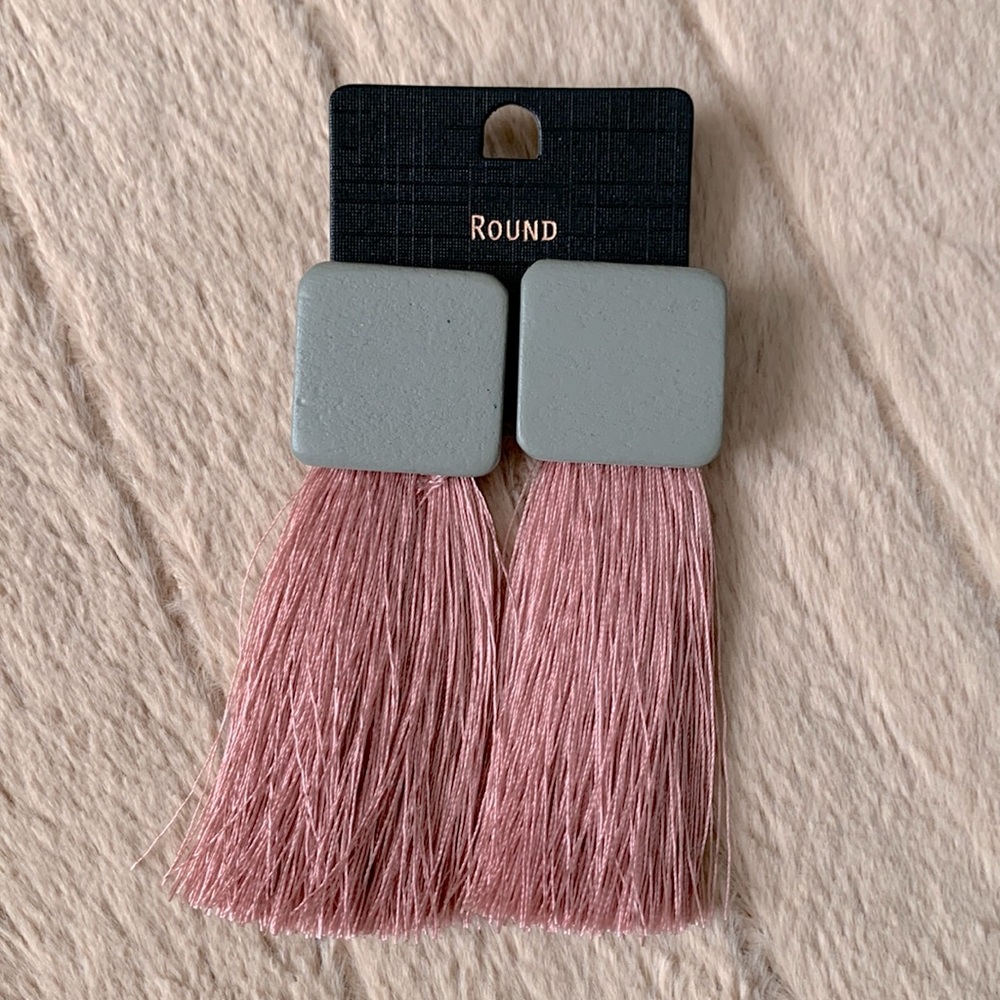 Fringe Earrings BNWOT